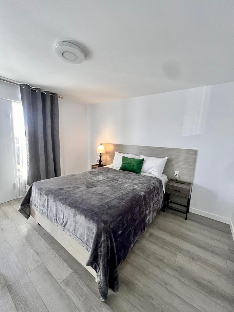 Motel Saint Bruno Екстериор снимка