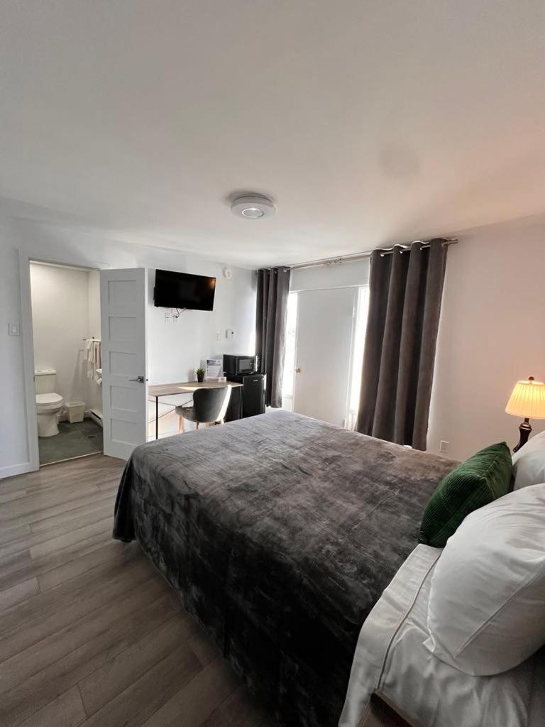 Motel Saint Bruno Екстериор снимка
